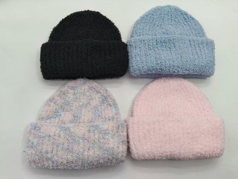 ふわふわニットビーニー4点セット｜黒・青・ピンク・タイダイ - bulk order discount available