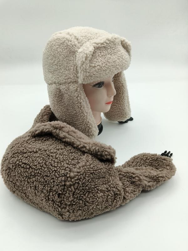 クリーム＆タープシェルパフリース耳当て付きトラッパーハット - bulk order discount available